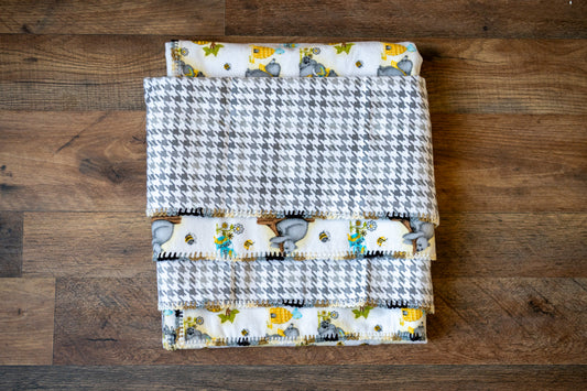Honey Bear Blanket & Burp Cloth Set 🐻🍯🐝