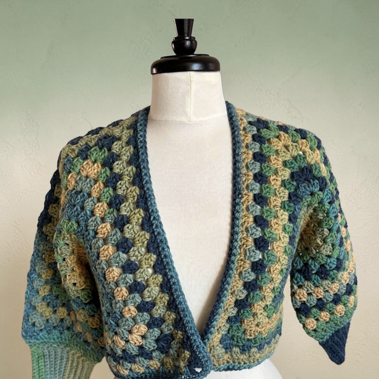 Sutherland Granny Cropped Cardigan - Small